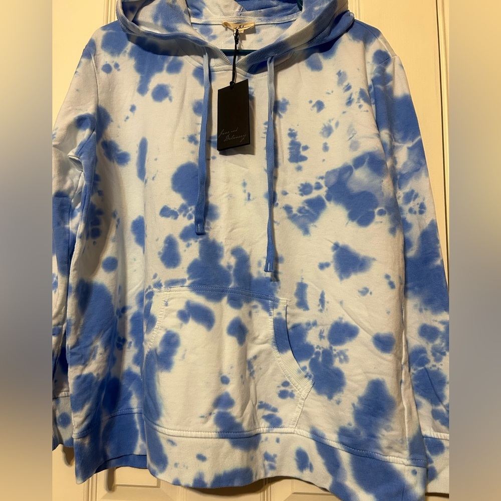 Jane & Delancey hoodie with pocket size L NWT